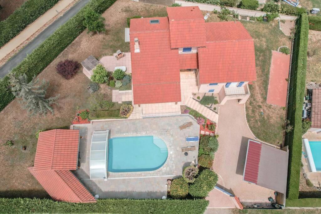 Magnifique Maison A Lentilly - Piscine Exterior foto